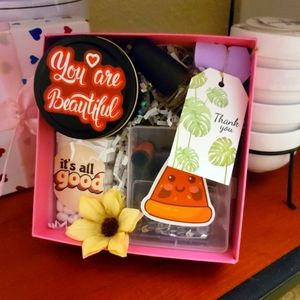 BATH & BODY GIFT BOX 💆‍♀️🎀
